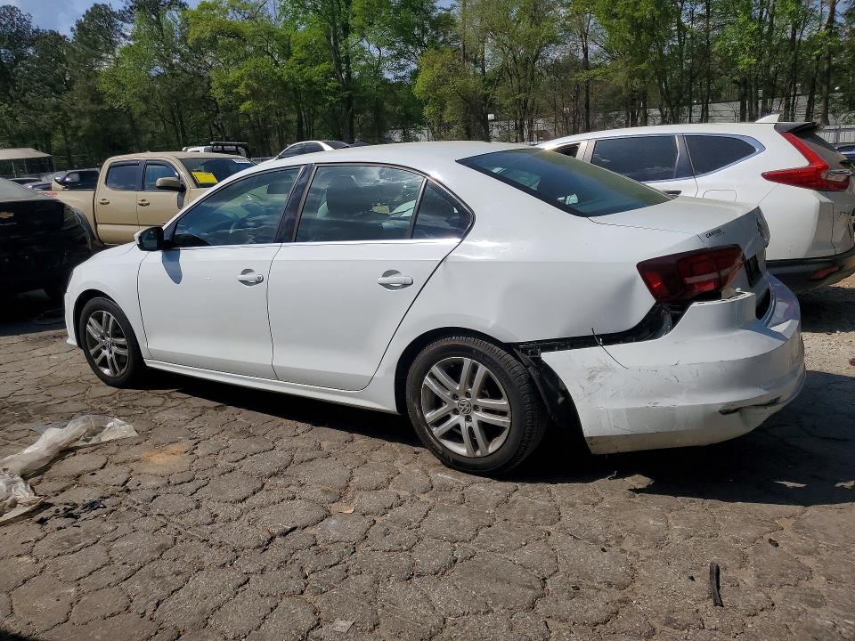 3VW2B7AJ7HM228344