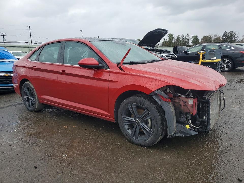 3VW7M7BU1NM013305