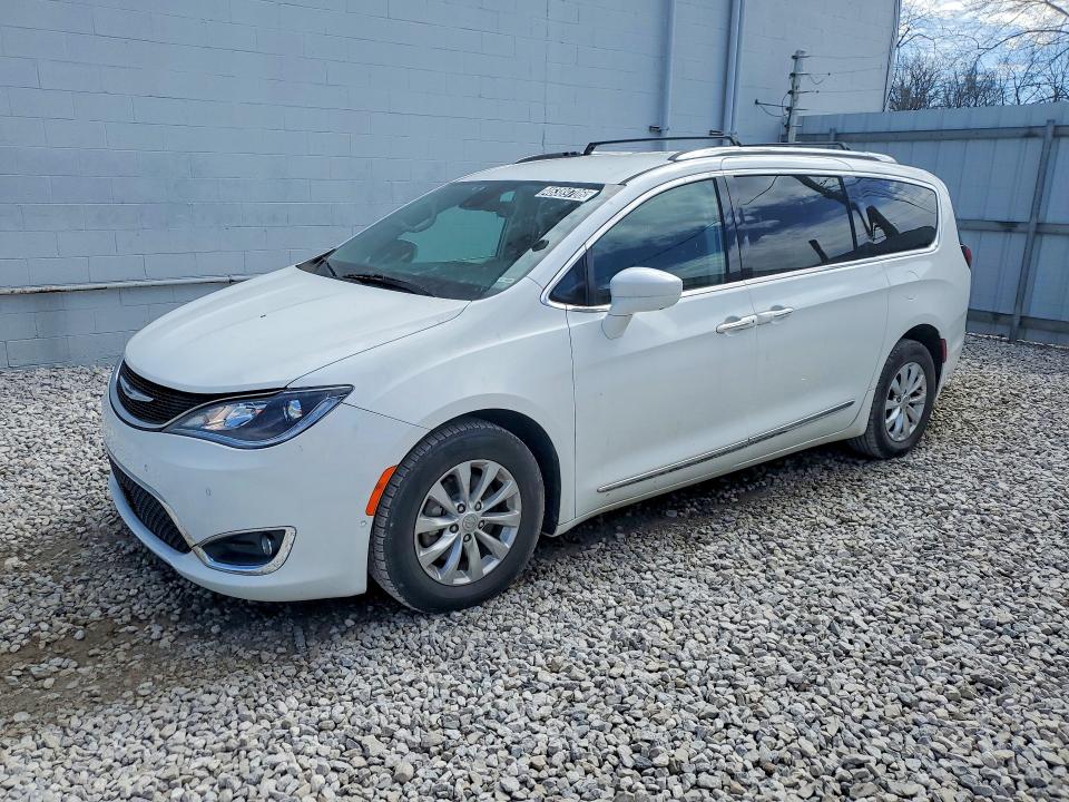 2018 CHRYSLER PACIFICA — VIN 2C4RC1BG1JR233505