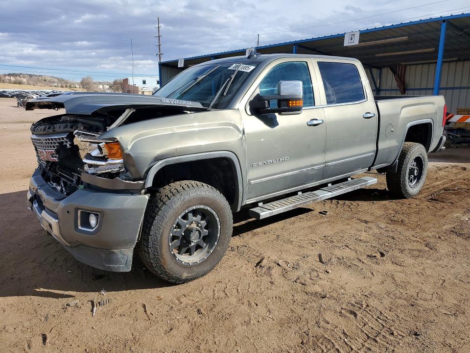 2017 GMC SIERRA — VIN 1GT12UEY3HF188994