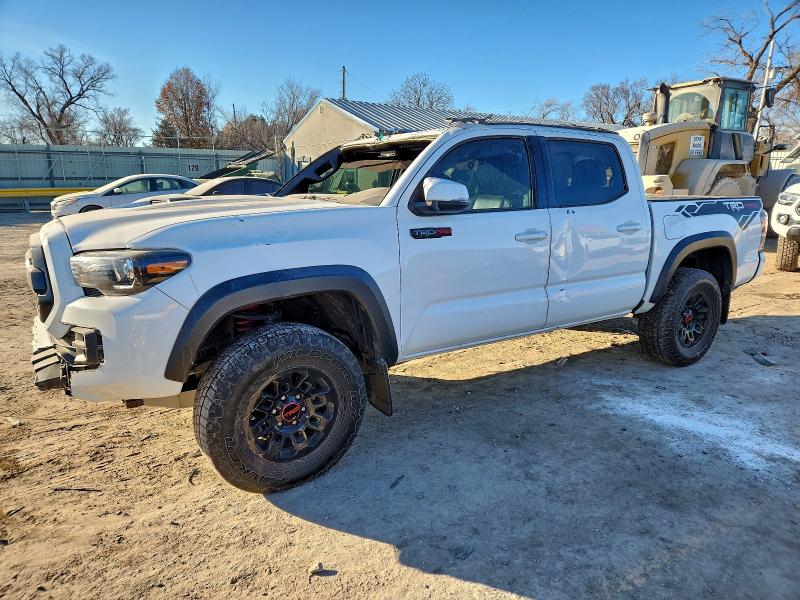 2019 TOYOTA TACOMA DOU — VIN 5TFCZ5AN0KX199409