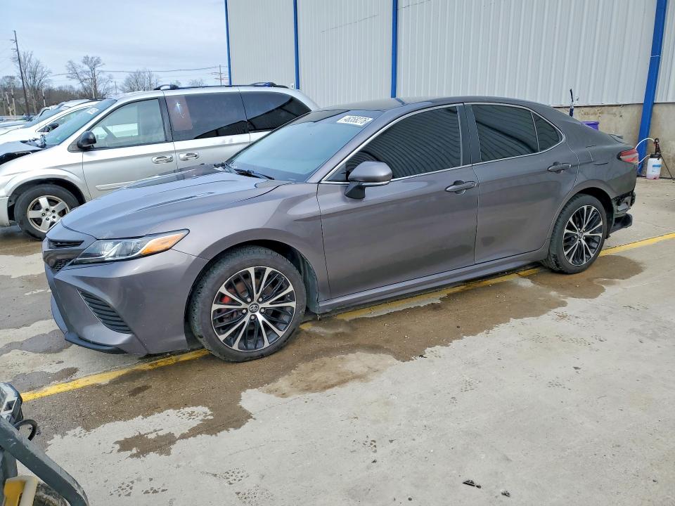 2018 TOYOTA CAMRY — VIN 4T1B11HK2JU141840