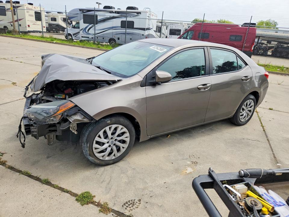 2018 TOYOTA COROLLA — VIN 2T1BURHE9JC016786