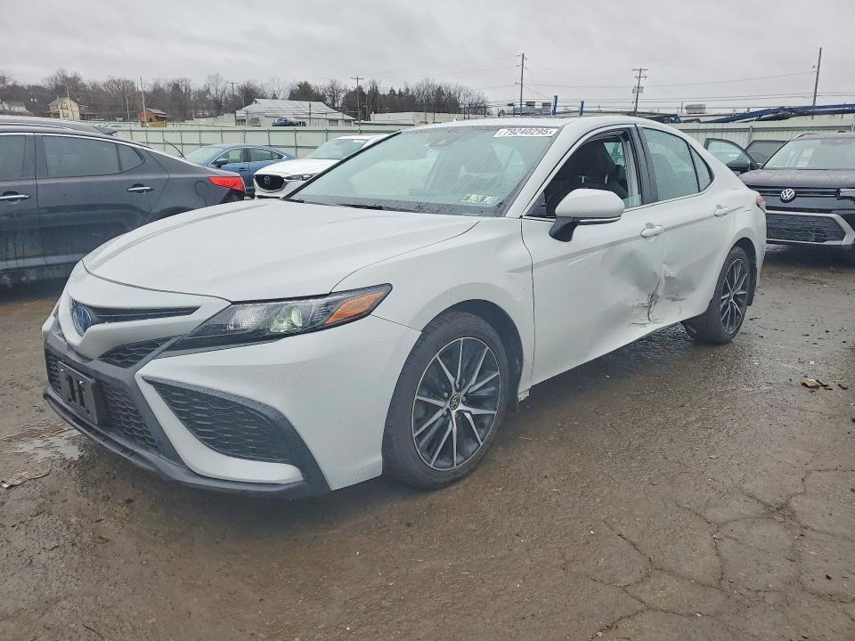 2022 TOYOTA CAMRY HYBRID — VIN 4T1S31AK1NU044719