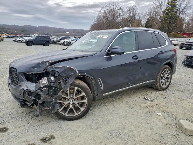 2019 BMW X5 XDRIVE4 — VIN 5UXCR6C56KLL35213