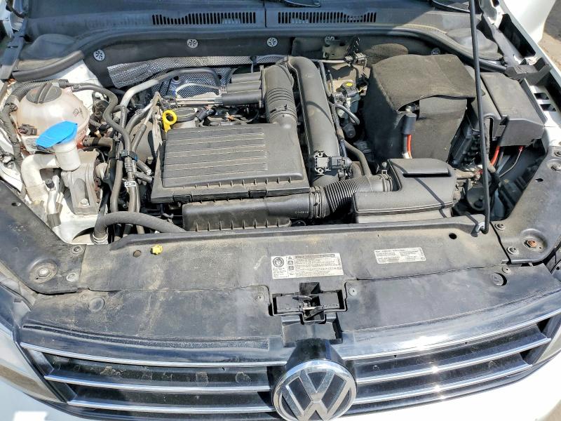 3VW2B7AJ7HM228344