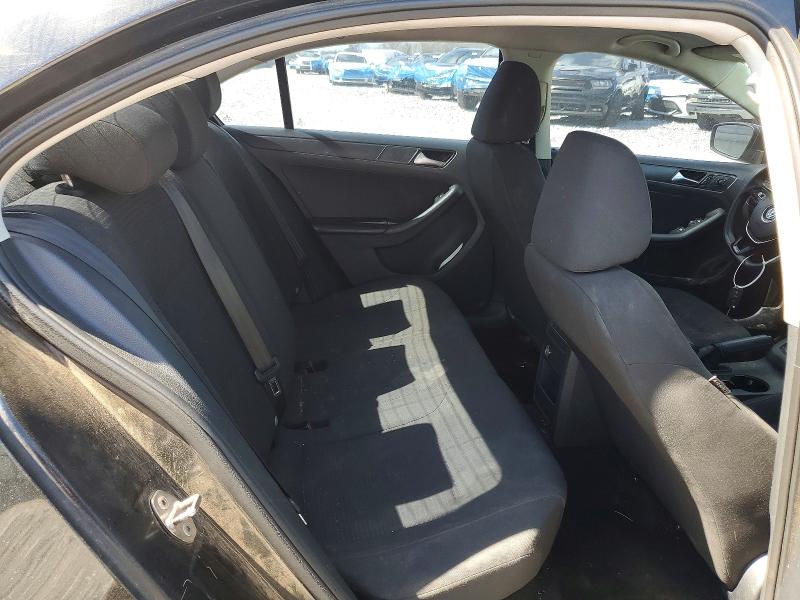 3VW267AJ2GM232305