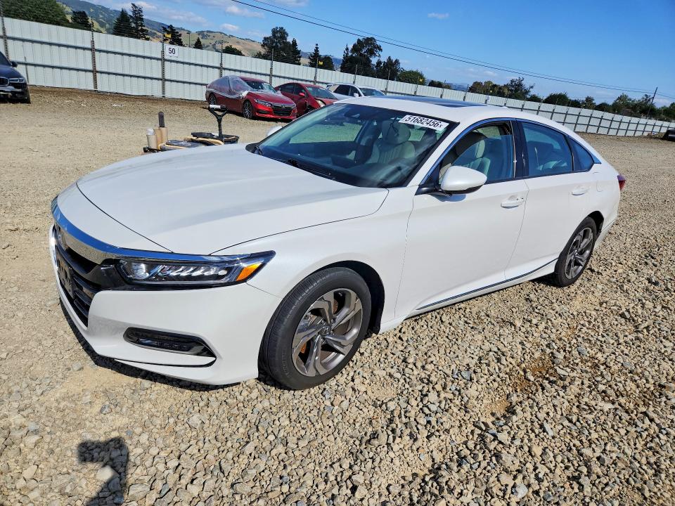 2018 HONDA ACCORD — VIN 1HGCV2F51JA011311