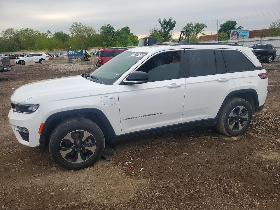 2024 JEEP GRAND CHEROKEE — VIN 1C4RJYB66RC115265