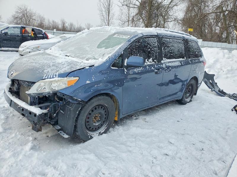 2015 TOYOTA SIENNA — VIN 5TDKK3DC1FS565503