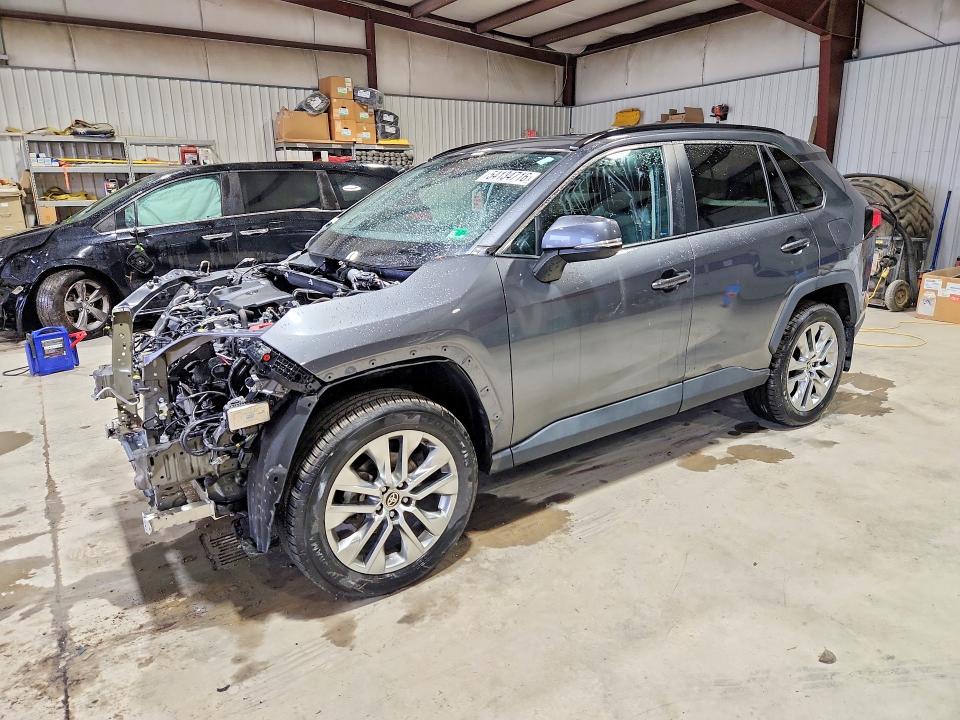 2021 TOYOTA RAV4 — VIN 2T3A1RFV3MC173443