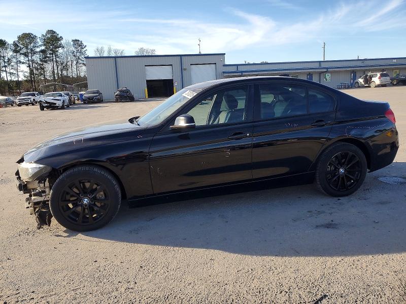 2017 BMW 320 — VIN WBA8E5G52HNU42194