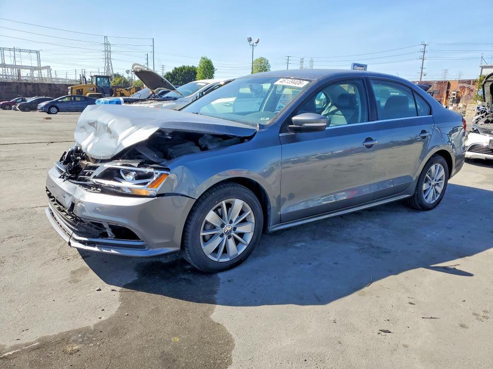 2015 VOLKSWAGEN JETTA — VIN 3VWD17AJ0FM317004