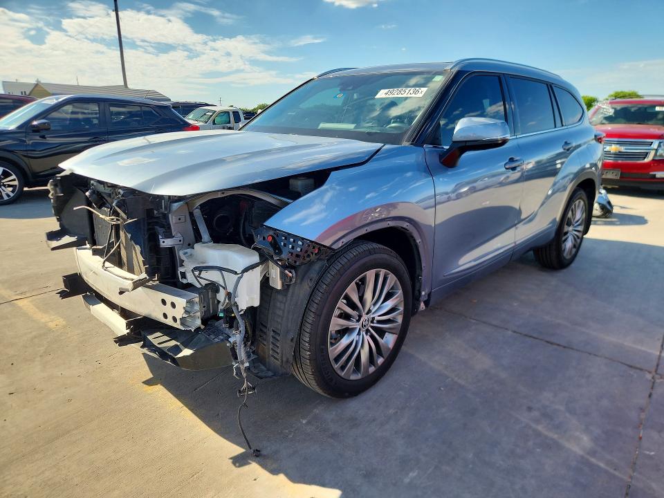 2022 TOYOTA HIGHLANDER — VIN 5TDFZRAH1NS103862
