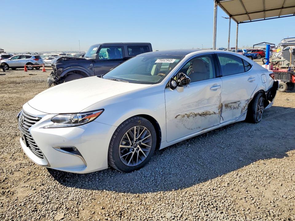 2017 LEXUS ES 350 — VIN 58ABK1GG7HU071698