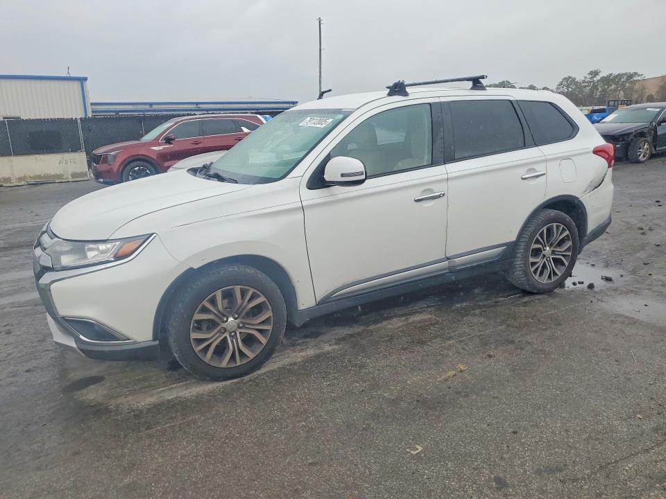 2016 MITSUBISHI OUTLANDER — VIN JA4AZ3A33GZ004516