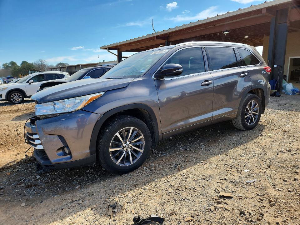 2018 TOYOTA HIGHLANDER — VIN 5TDKZRFH1JS536387