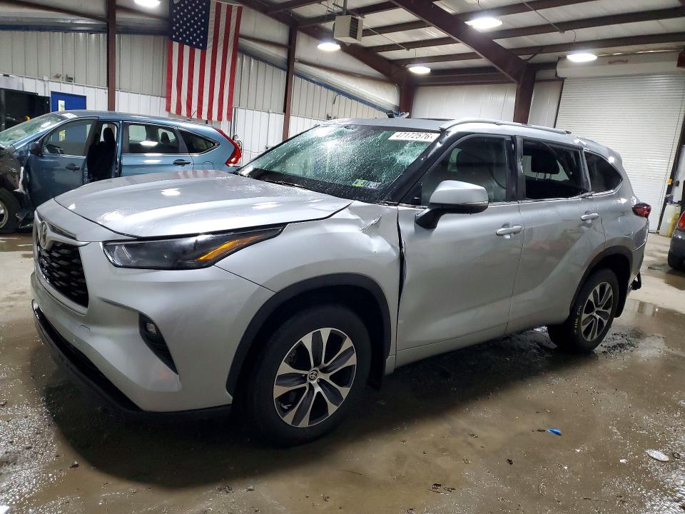2023 TOYOTA HIGHLANDER — VIN 5TDKDRBH8PS026017