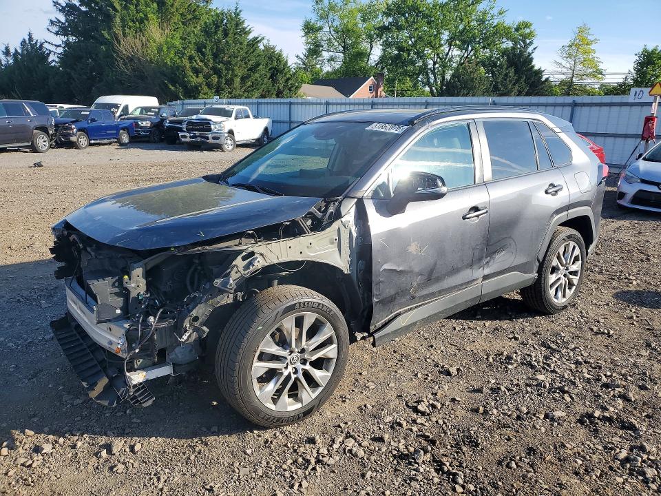 2021 TOYOTA RAV4 — VIN 2T3A1RFV7MC173610