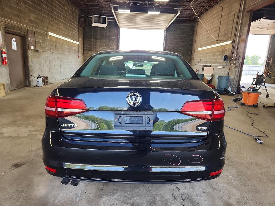 3VW2B7AJ4HM322116