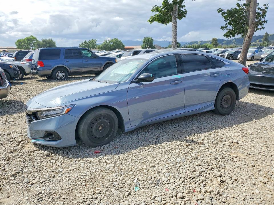 2022 HONDA ACCORD — VIN 1HGCV2F32NA004789