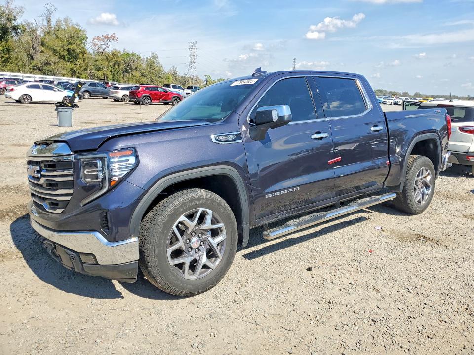 2022 GMC SIERRA — VIN 1GTUUDED0NZ640382
