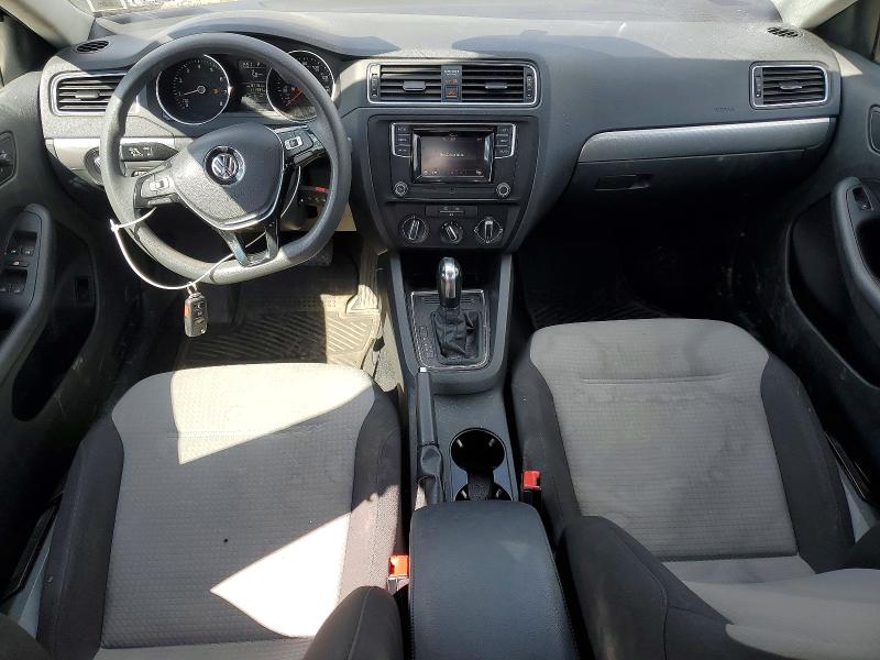 3VW2B7AJ3HM315402