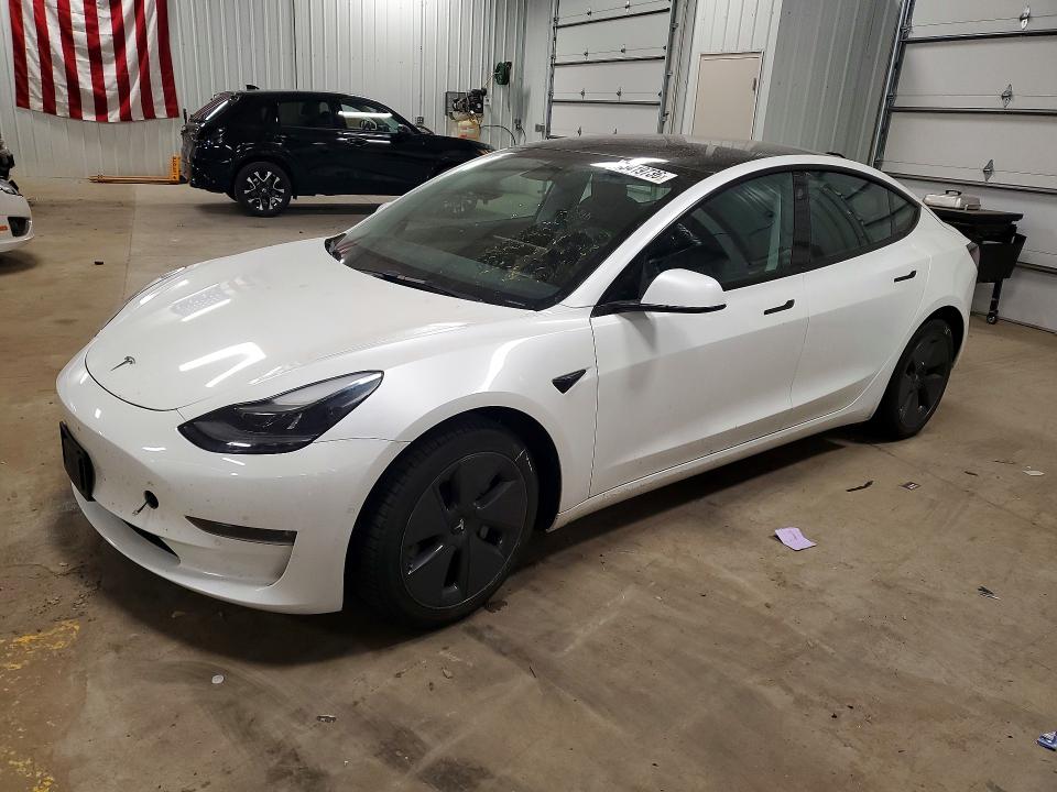 2022 TESLA MODEL 3 — VIN 5YJ3E1EB7NF313814