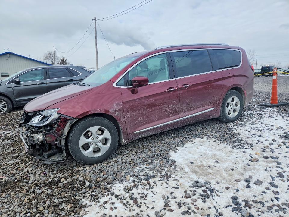 2017 CHRYSLER PACIFICA — VIN 2C4RC1EG3HR528403