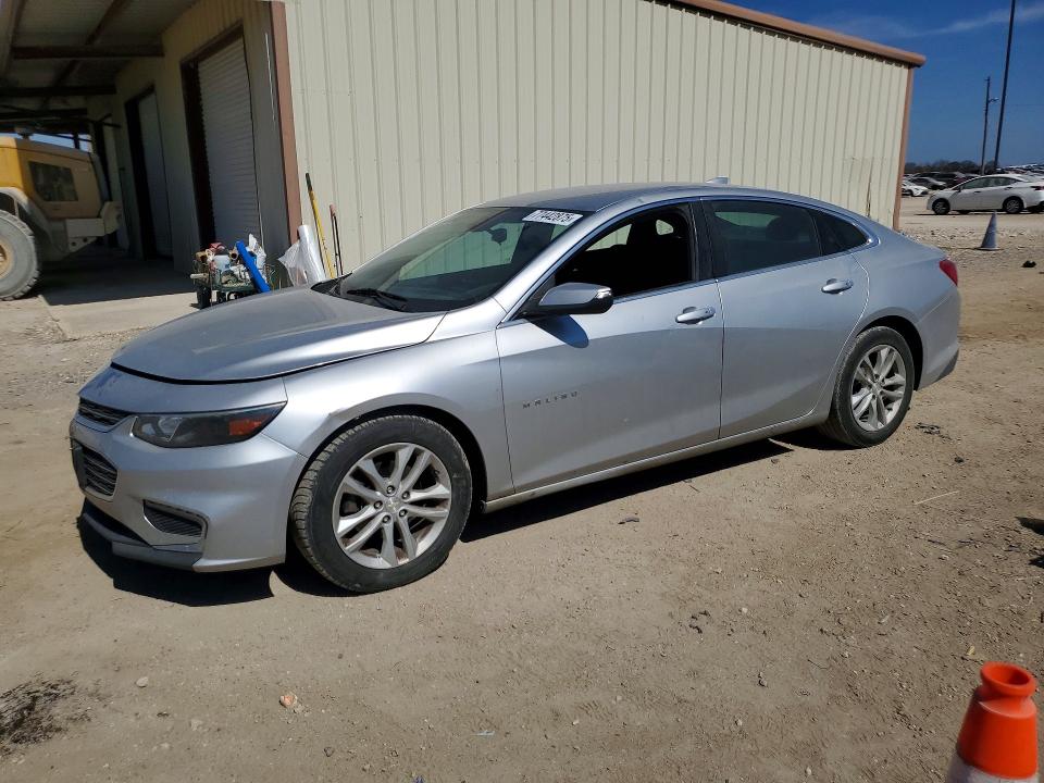 2018 CHEVROLET MALIBU — VIN 1G1ZD5ST7JF250326