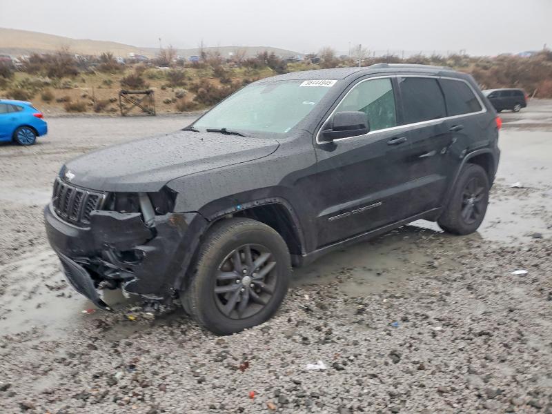 2018 JEEP GRAND CHEROKEE — VIN 1C4RJFAG1JC221030