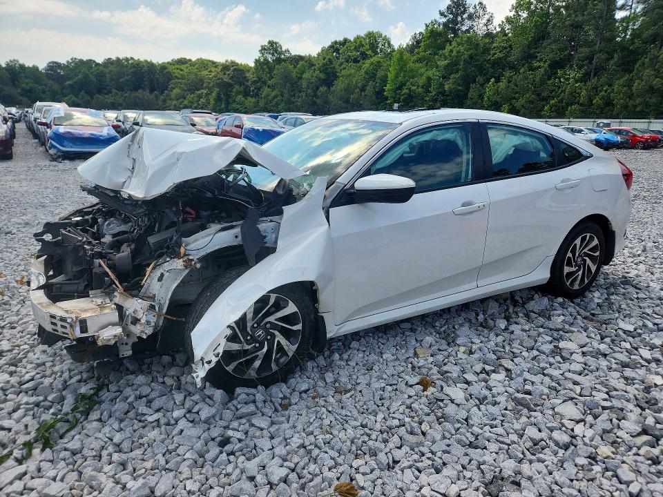 2017 HONDA CIVIC — VIN 19XFC2F72HE009559