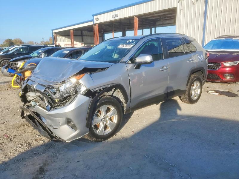2020 TOYOTA RAV4 XLE — VIN 2T3W1RFV1LC081705