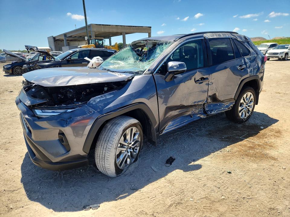 2024 TOYOTA RAV4 — VIN 2T3C1RFV5RC260373