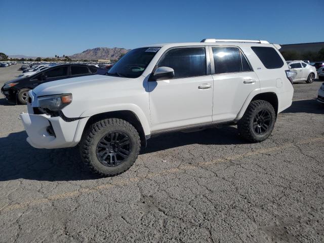 2016 TOYOTA 4RUNNER SR — VIN JTEBU5JR8G5379619