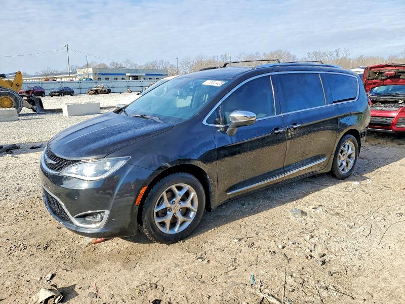 2017 CHRYSLER PACIFICA — VIN 2C4RC1GG2HR619949