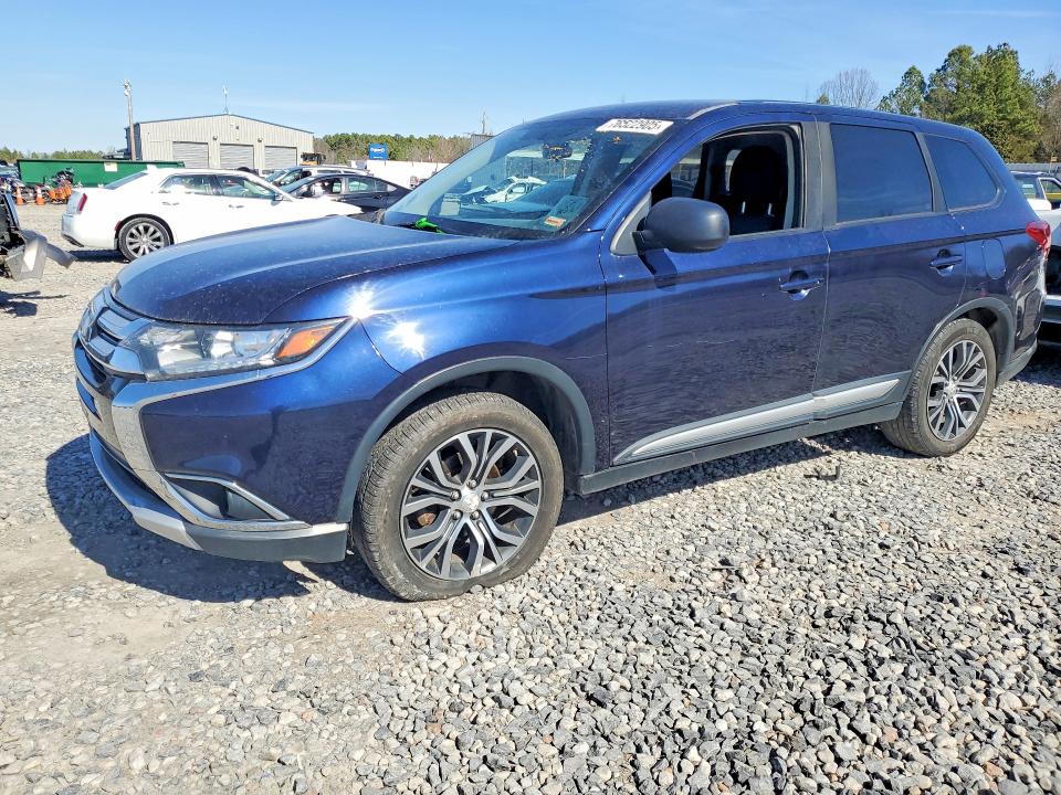 2016 MITSUBISHI OUTLANDER — VIN JA4AD2A37GZ040363