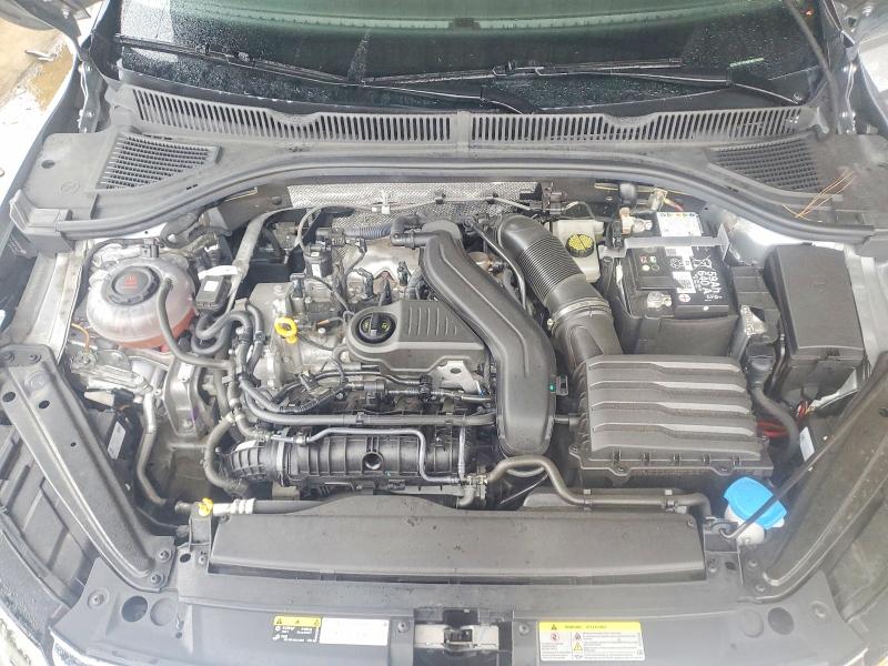 3VW7M7BU5RM002569