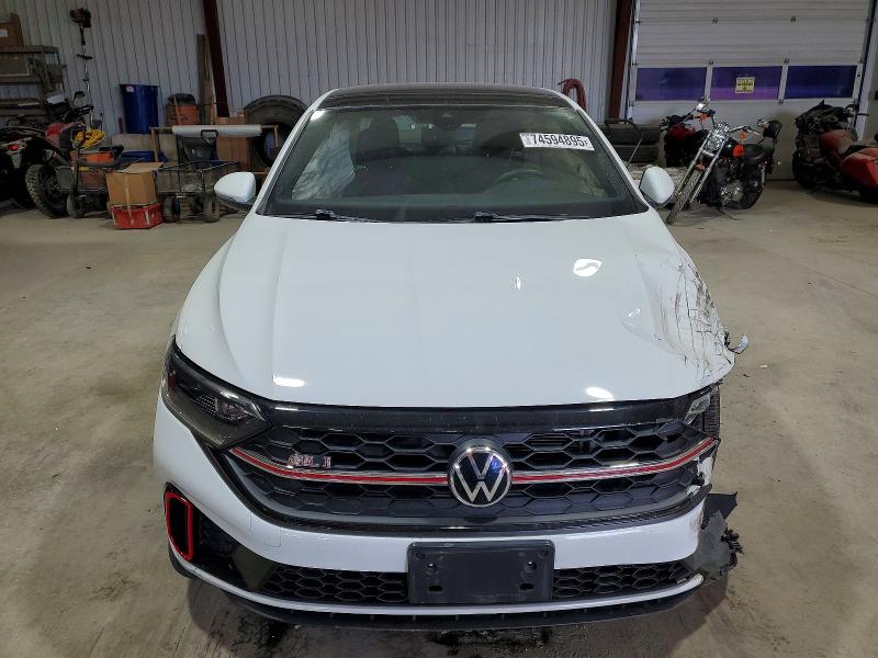3VW2T7BU2NM029851