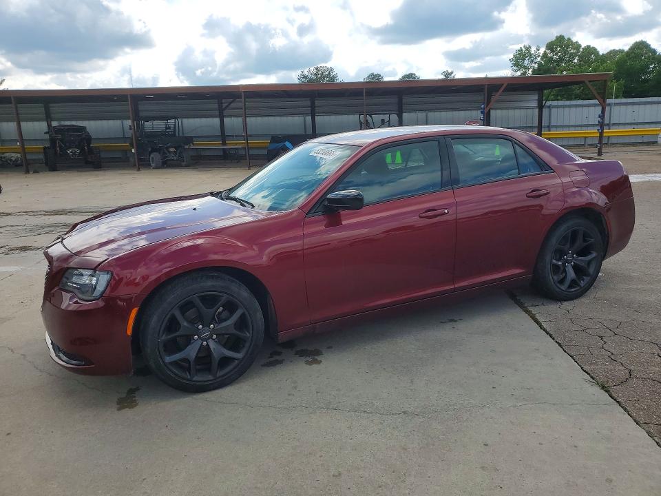 2021 CHRYSLER 300 — VIN 2C3CCAAGXMH509086