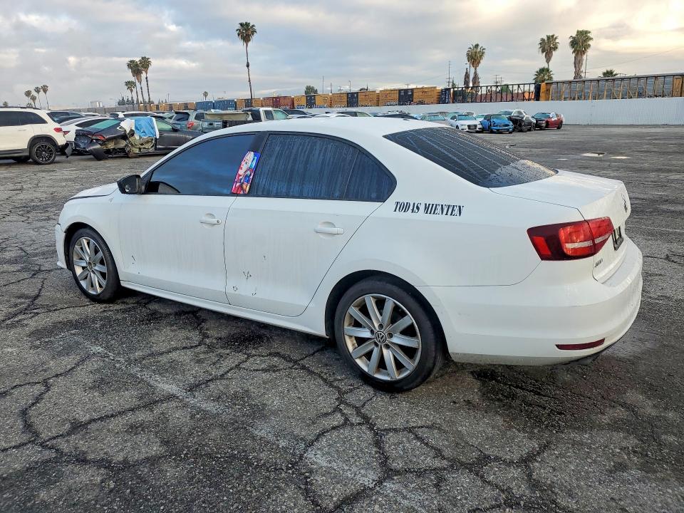 3VW267AJ2GM221384