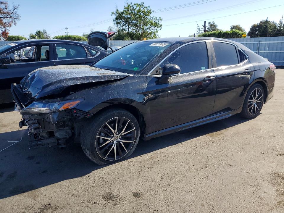 2022 TOYOTA CAMRY — VIN 4T1G11AK8NU654791