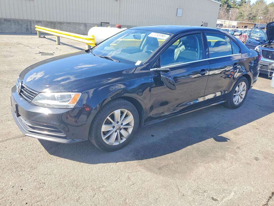 2015 VOLKSWAGEN JETTA — VIN 3VWD17AJ0FM241106