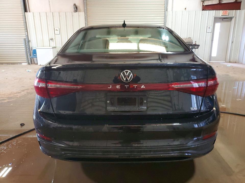 3VW7X7BU6SM026182