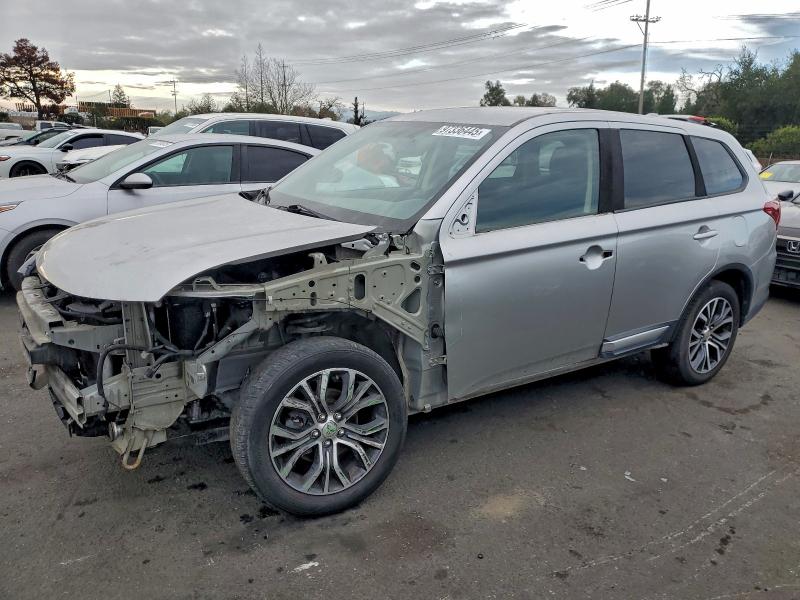 2018 MITSUBISHI OUTLANDER — VIN JA4AZ3A37JZ053483