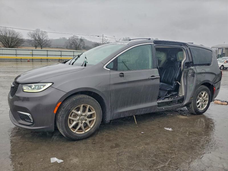 2022 CHRYSLER PACIFICA T — VIN 2C4RC1BGXNR133165