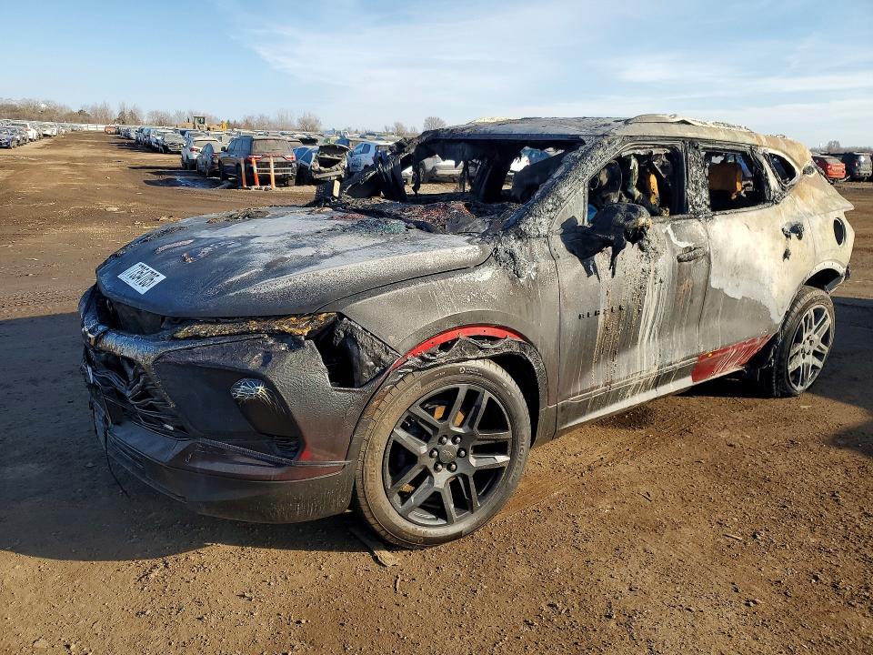 2024 CHEVROLET BLAZER — VIN 3GNKBKRS8RS174799