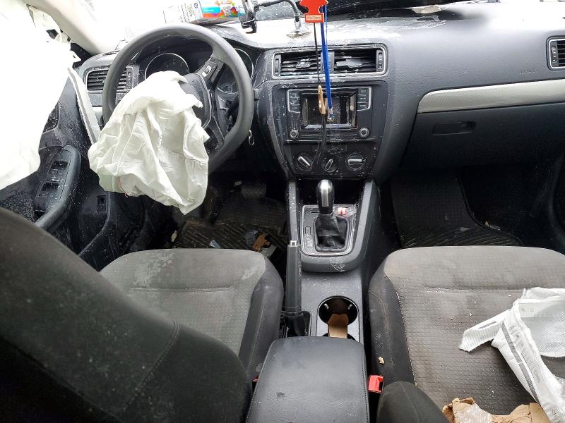 3VW2B7AJ6HM261593