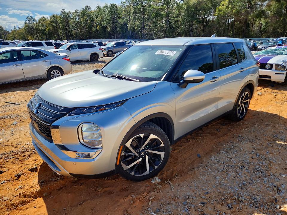 2022 MITSUBISHI OUTLANDER — VIN JA4J3UA85NZ045228