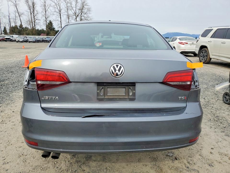 3VW2B7AJ3HM362008